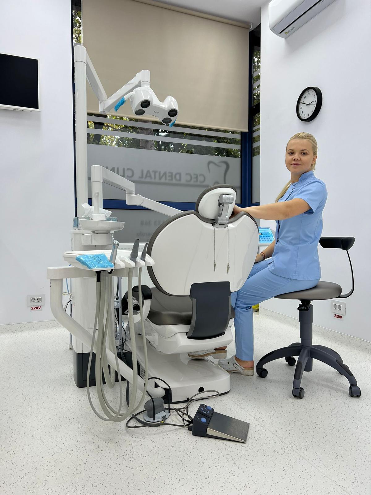 You are currently viewing Dr Narcisa Calota, founder of CEC Dental Clinic 